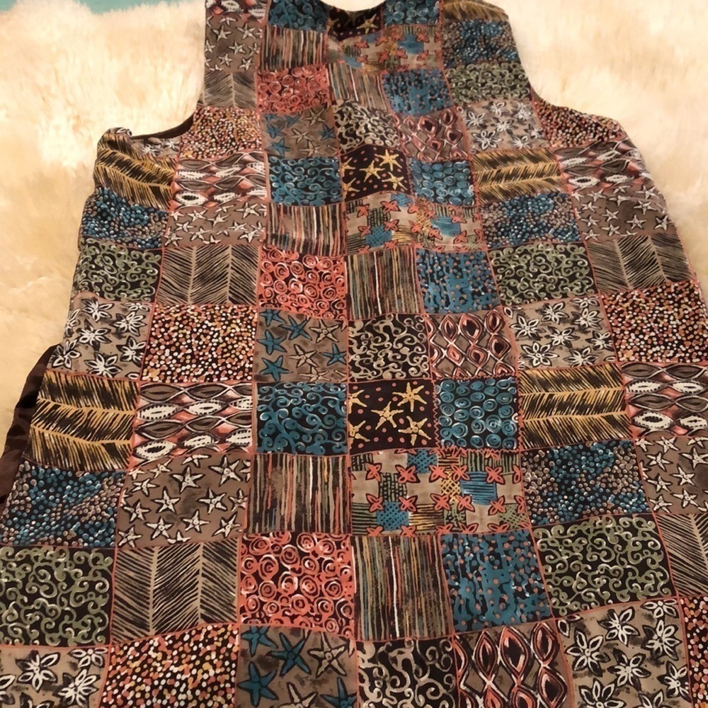Silk patchwork pattern vest size S - Picture 10 of 10